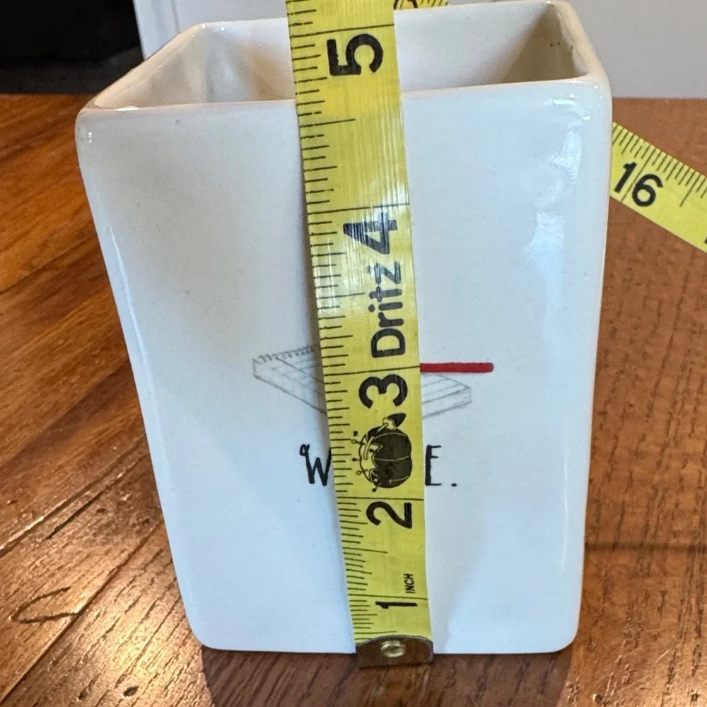 Rae Dunn Ceramic Holder
